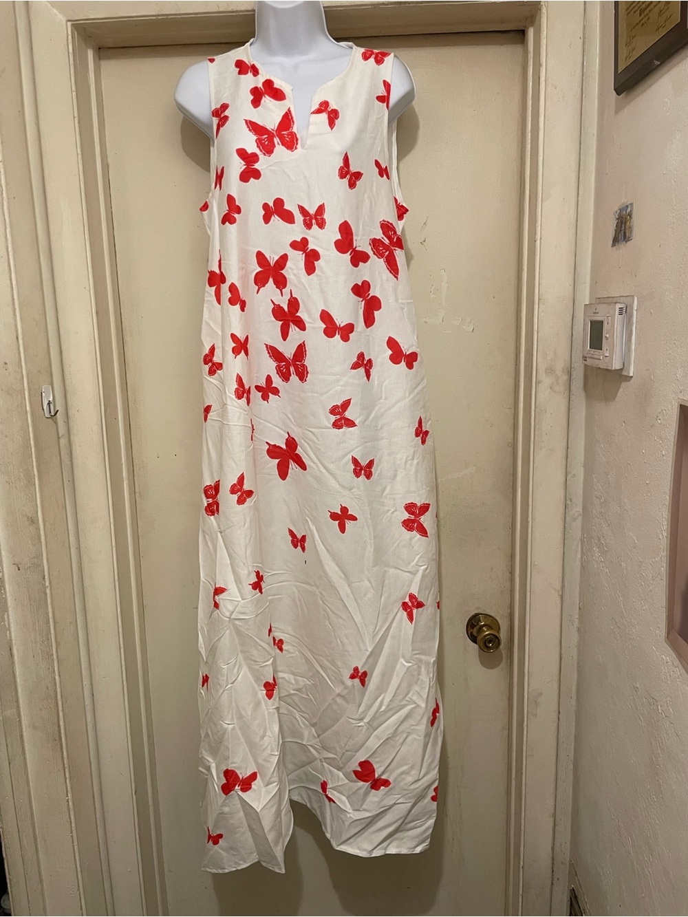 Women’s Size S White Red Butterfly Print V-Neck Sleeveless Maxi Dress